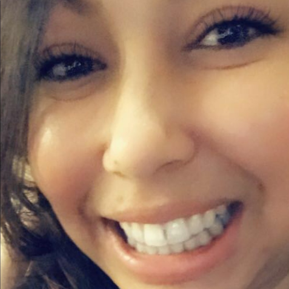 Meet your Posher, Vilmary